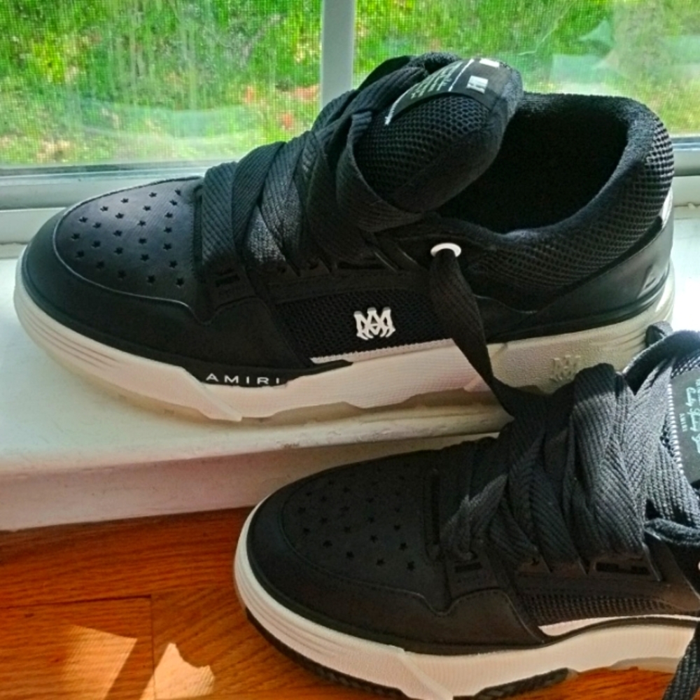 Trying to start a shoe buisness
